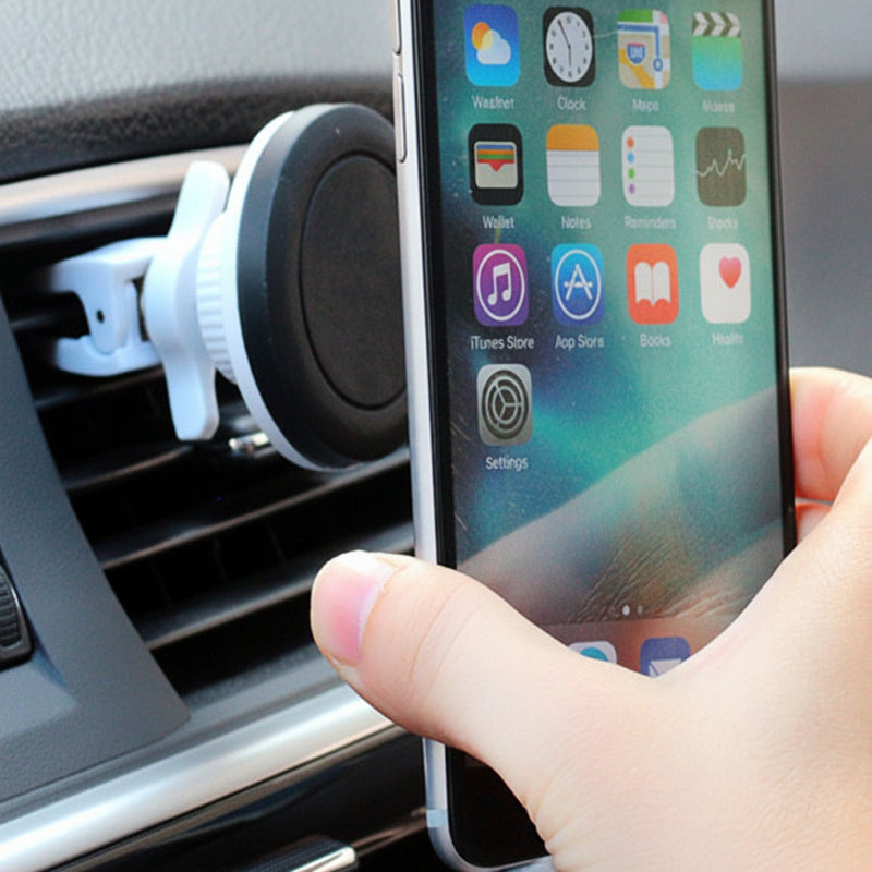 Cross border patent new vehicle mounted magnetic handset