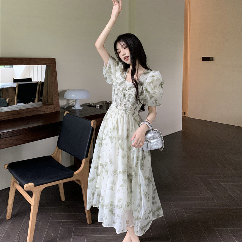 Square Neck Mid Length Pleated Waistband Skirt